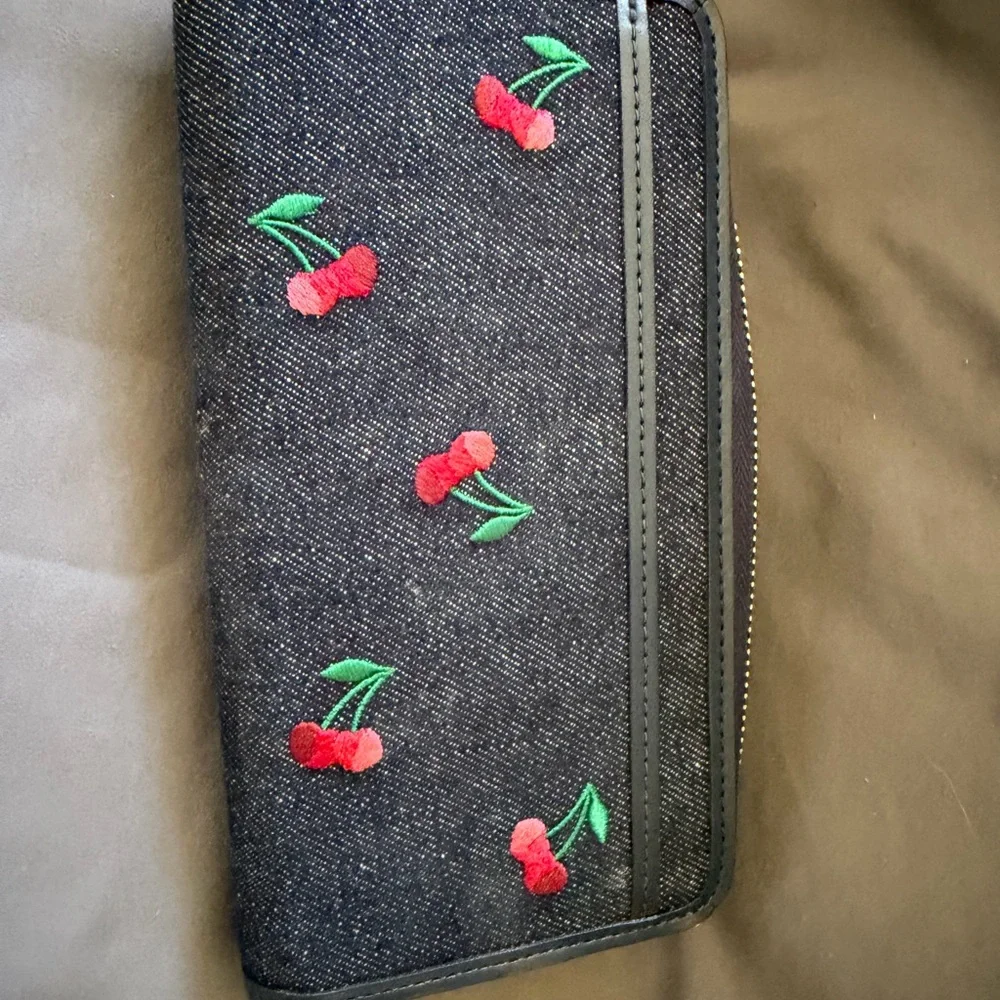 kate spade Black Cherry Embroidered Zip Wallet - Black with Red & Green
